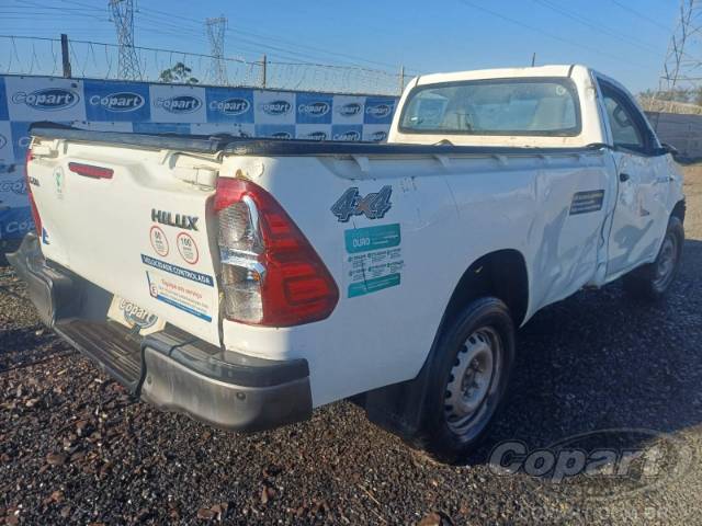 2024 TOYOTA HILUX CS 
