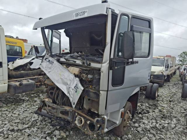 2009 FORD CARGO 815E 