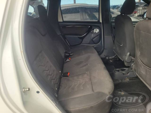 2020 RENAULT DUSTER 