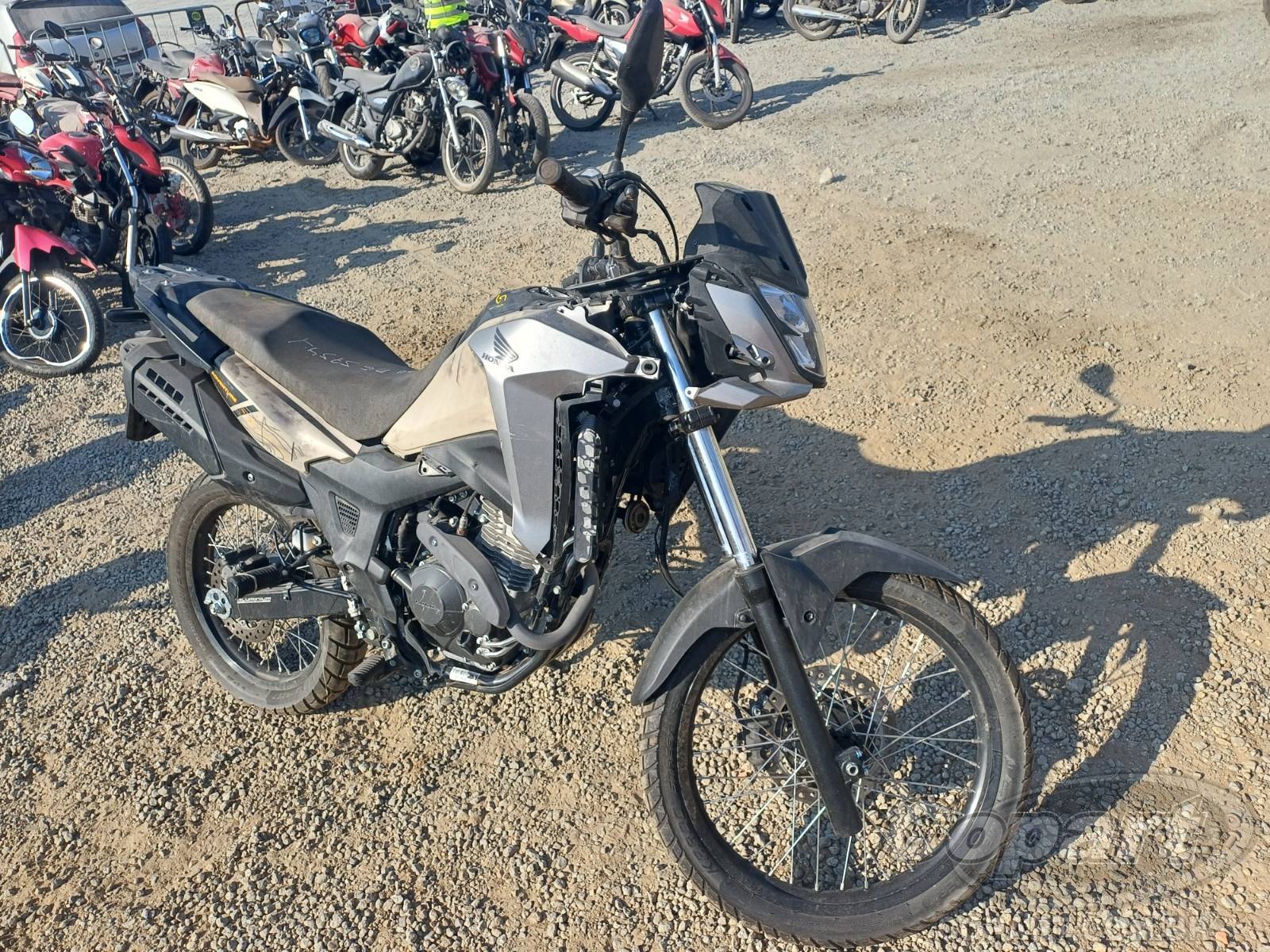 Veículo HONDA XRE SAHARA 300 2024 HONDA XRE SAHARA 300 Adventure 2024 em leilão