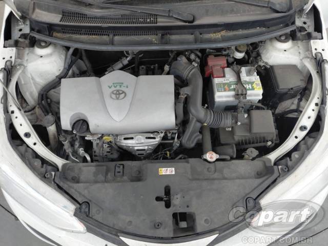 2019 TOYOTA YARIS SEDA 