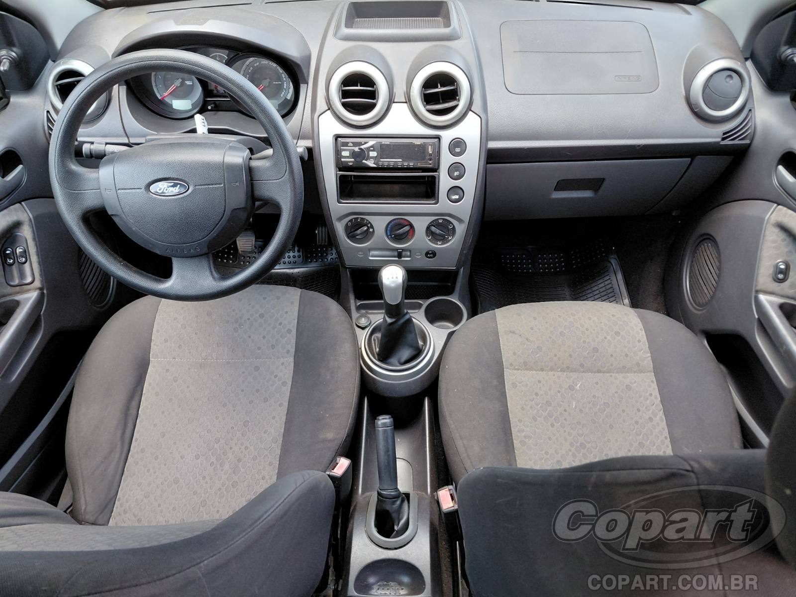 Foto 9 de 10: 2014 FORD FIESTA