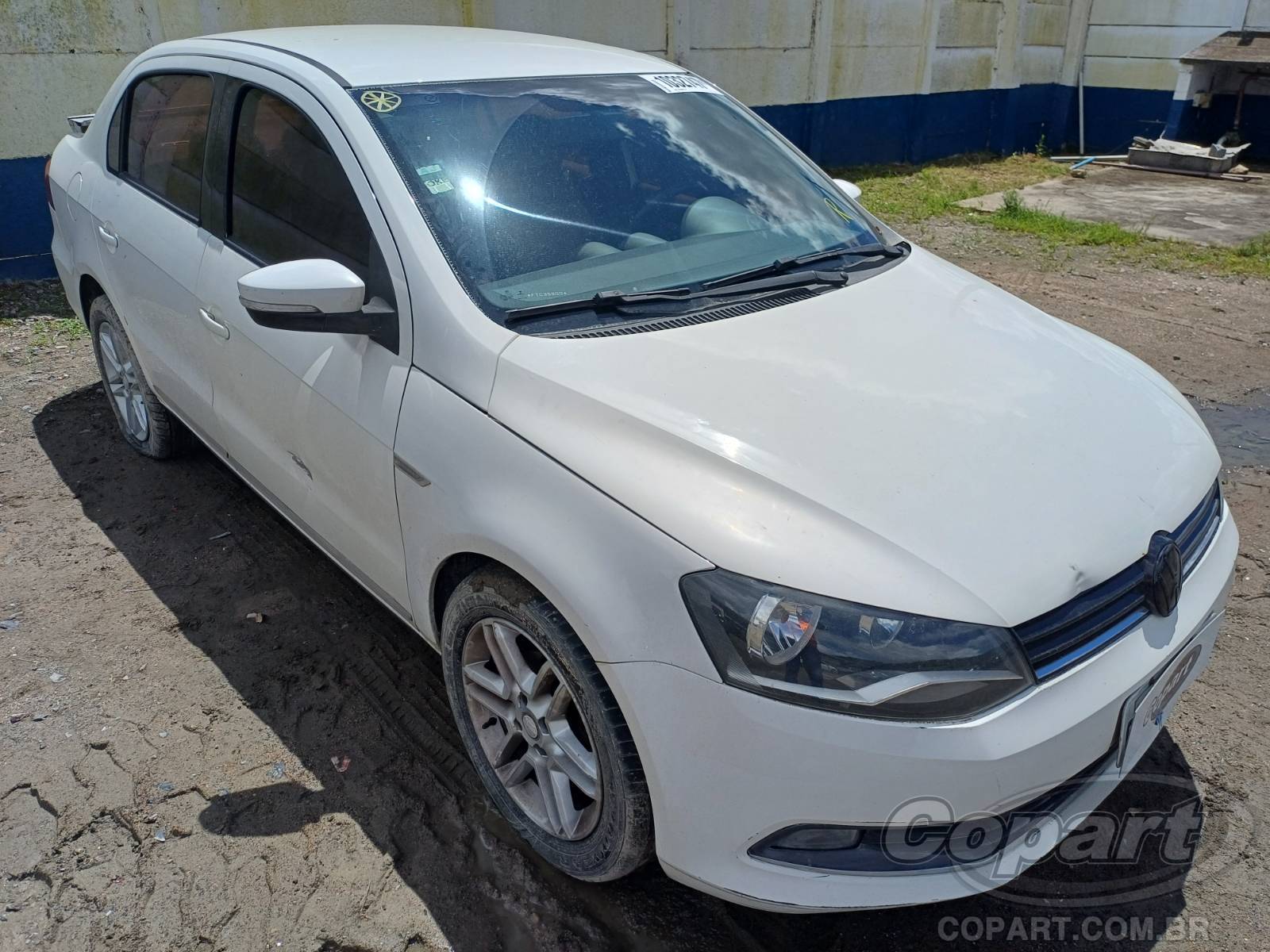 Veículo VW - VolksWagen UNKNOWN Volkswagen Voyage 2015 1.6 MSI 2015 em leilão