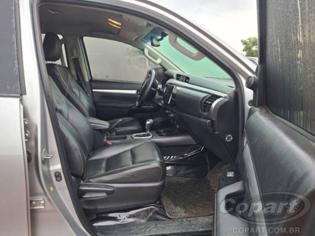 2017 TOYOTA HILUX CD 