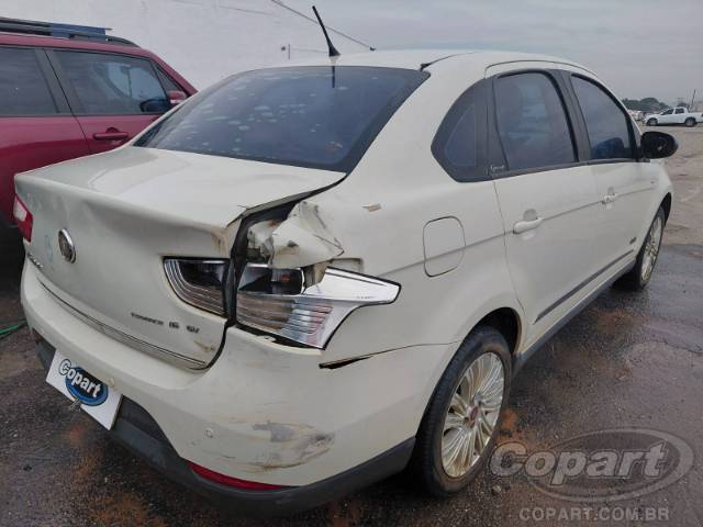 2014 FIAT GRAND SIENA 
