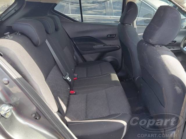 2025 NISSAN Kicks Play 