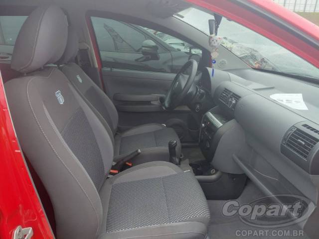2010 VOLKSWAGEN FOX 