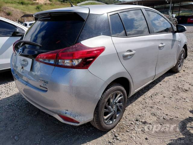 2023 TOYOTA YARIS 