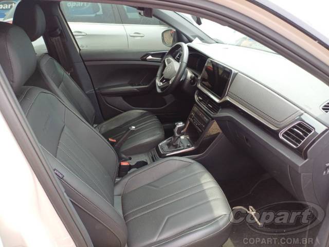 2025 VOLKSWAGEN T-CROSS 