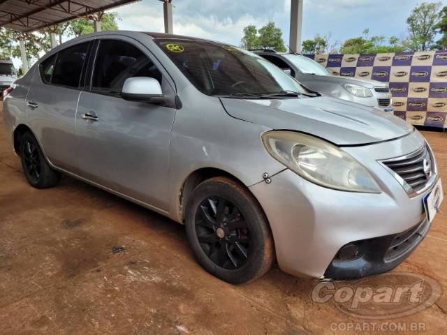 2014 NISSAN VERSA 