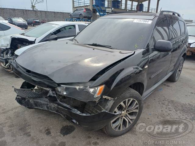 2013 MITSUBISHI OUTLANDER 
