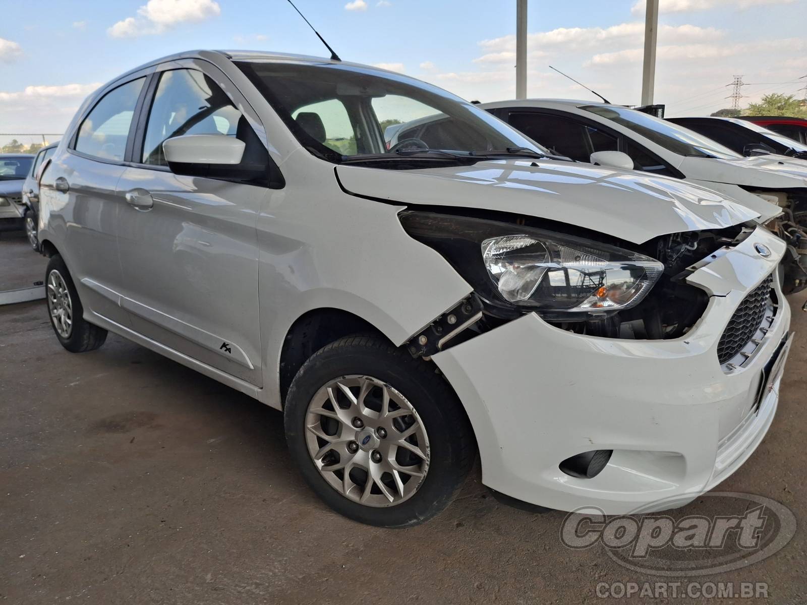 Veículo Ford Ka Ford Ka SE 1.0 12V TiVCT 2018 Médio Dano 2018 em leilão