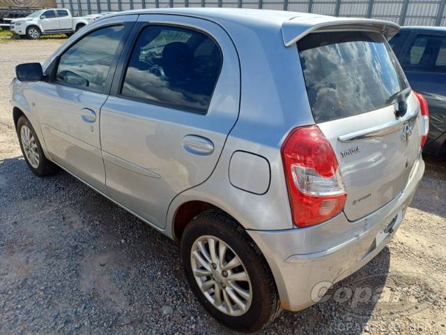 2013 TOYOTA ETIOS 