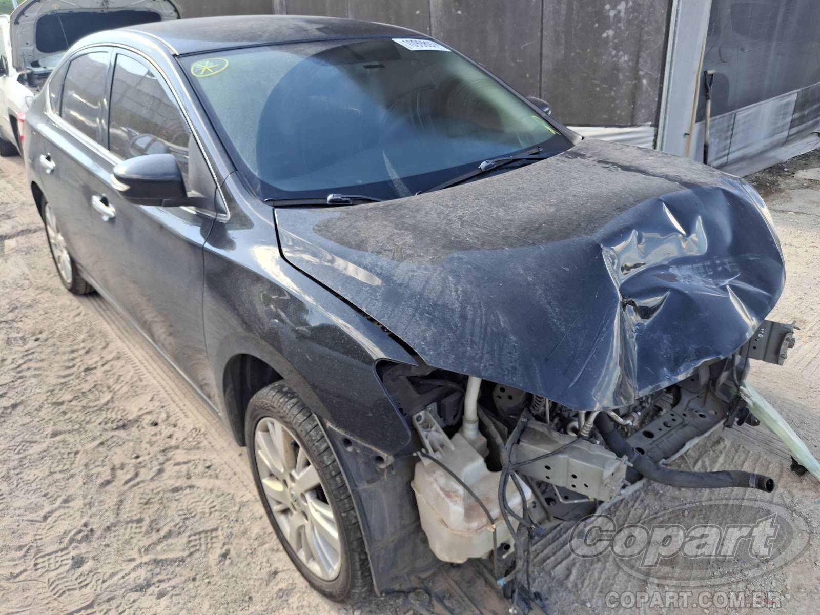 Veículo Nissan Sentra Nissan Sentra 2015 2015 em leilão