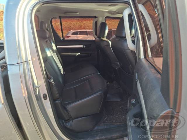 2017 TOYOTA HILUX CD 