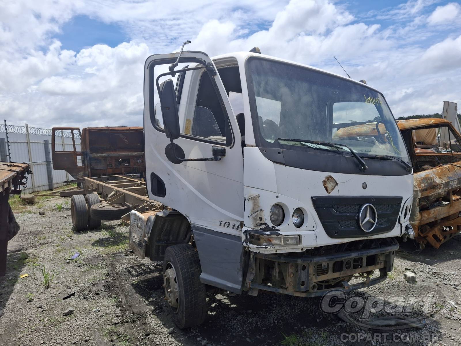 Veículo MERCEDES-BENZ Accelo Mercedes Benz Accelo 1016 2012 2012 em leilão