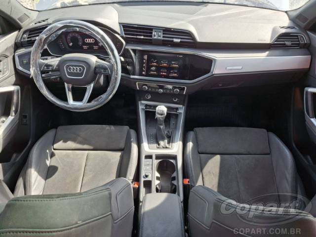 2021 AUDI Q3 
