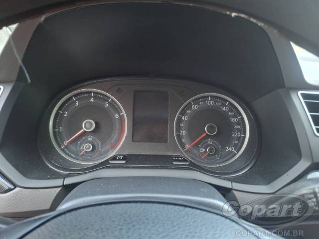 2018 VOLKSWAGEN VOYAGE 