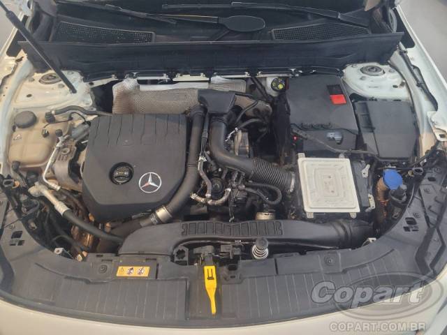 2021 MERCEDES BENZ GLB 