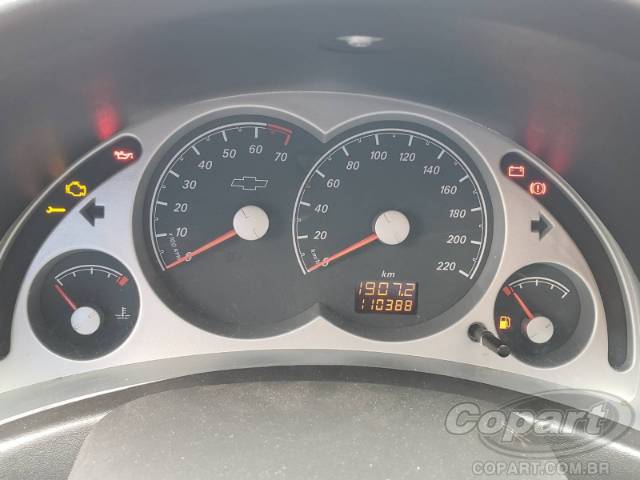 2011 CHEVROLET CORSA SEDAN 