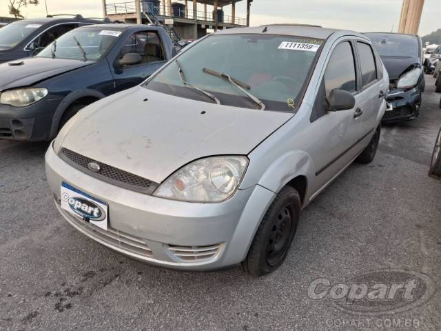 2006 FORD FIESTA SEDAN 