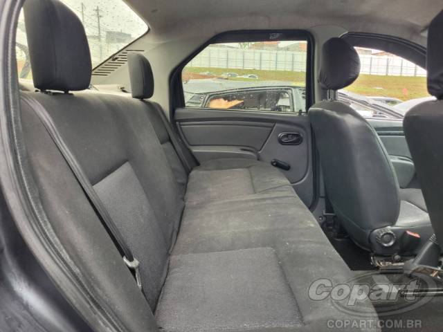2009 RENAULT LOGAN 