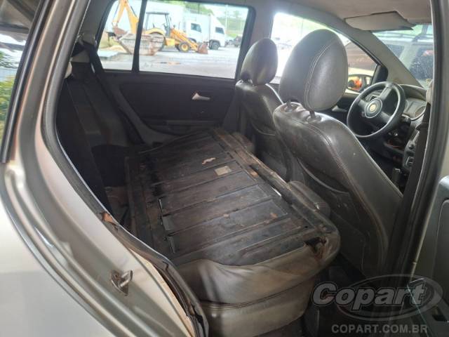 2014 VOLKSWAGEN SPACEFOX 