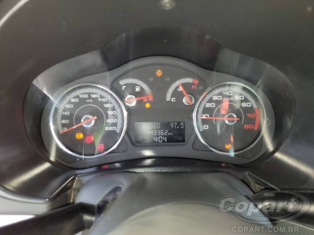 2016 FIAT GRAND SIENA 