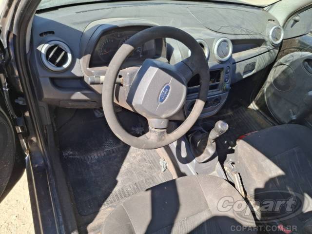 2010 FORD KA 