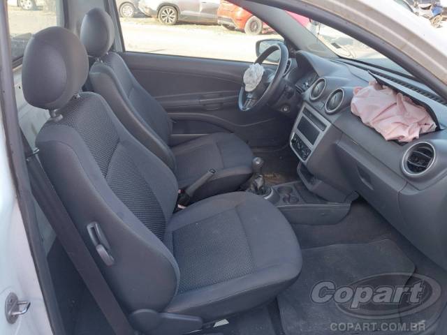 2016 VOLKSWAGEN SAVEIRO 