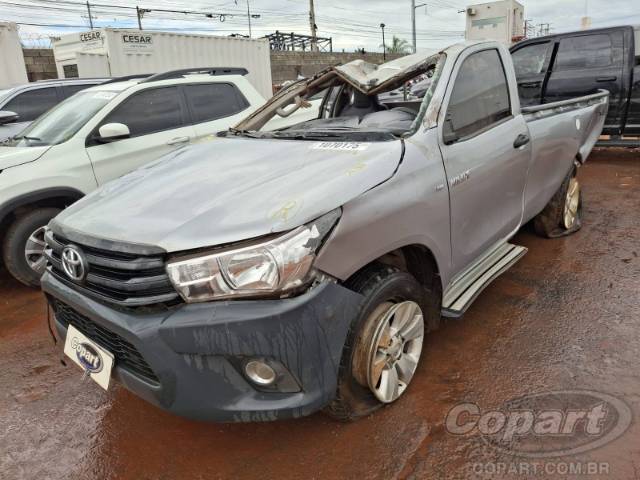 2019 TOYOTA HILUX CS 