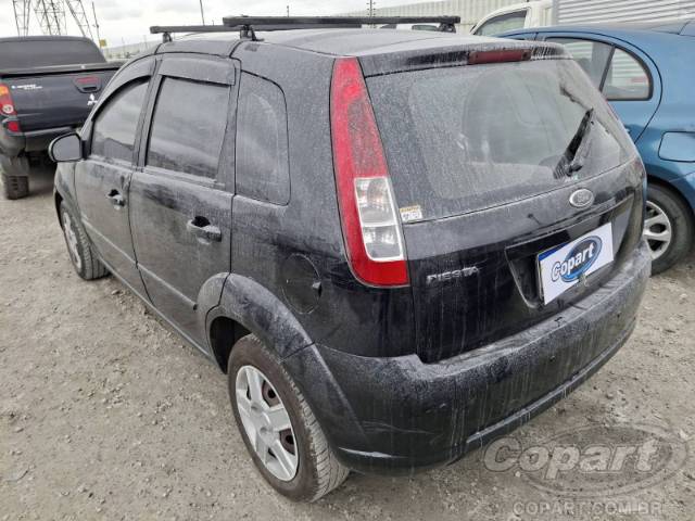 2010 FORD FIESTA 