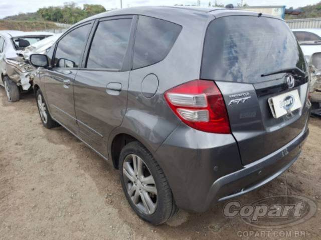 2013 HONDA FIT 