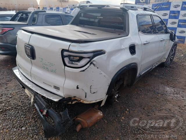 2025 FIAT TORO 