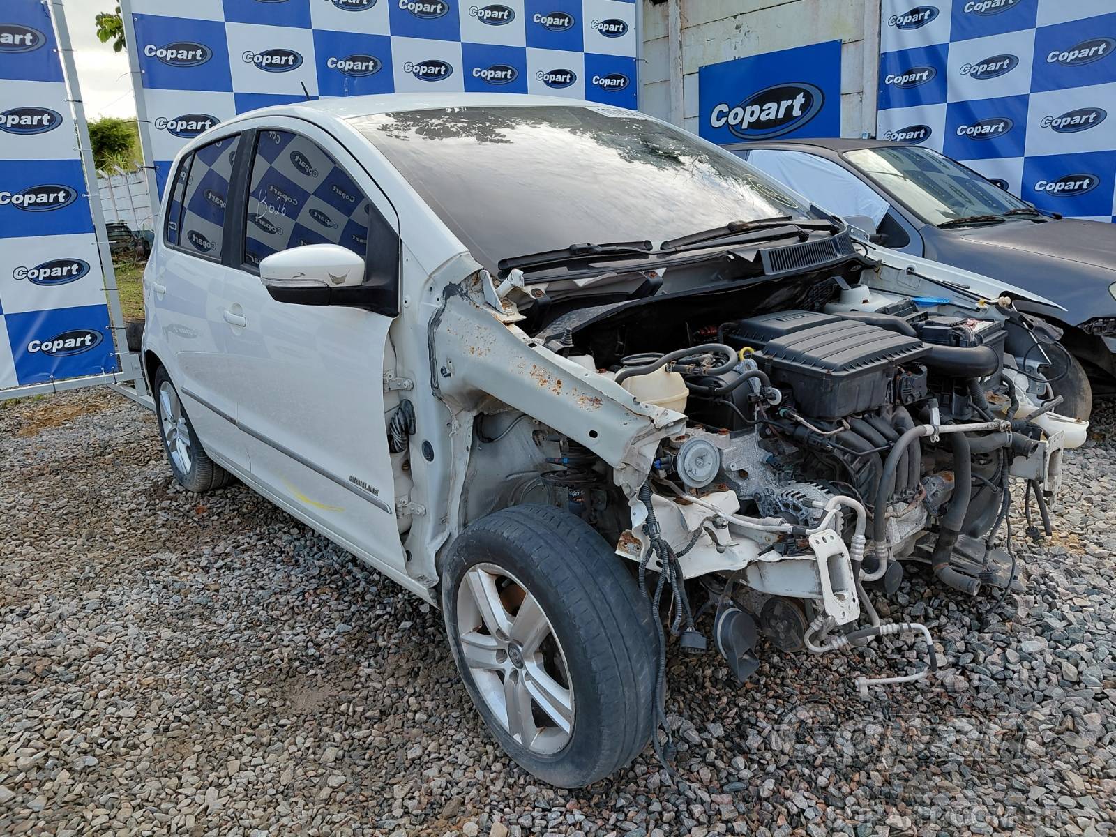 Veículo VW - VolksWagen Fox Volkswagen Fox Highline I-Motion 1.6 16V MSI 2015 2015 em leilão