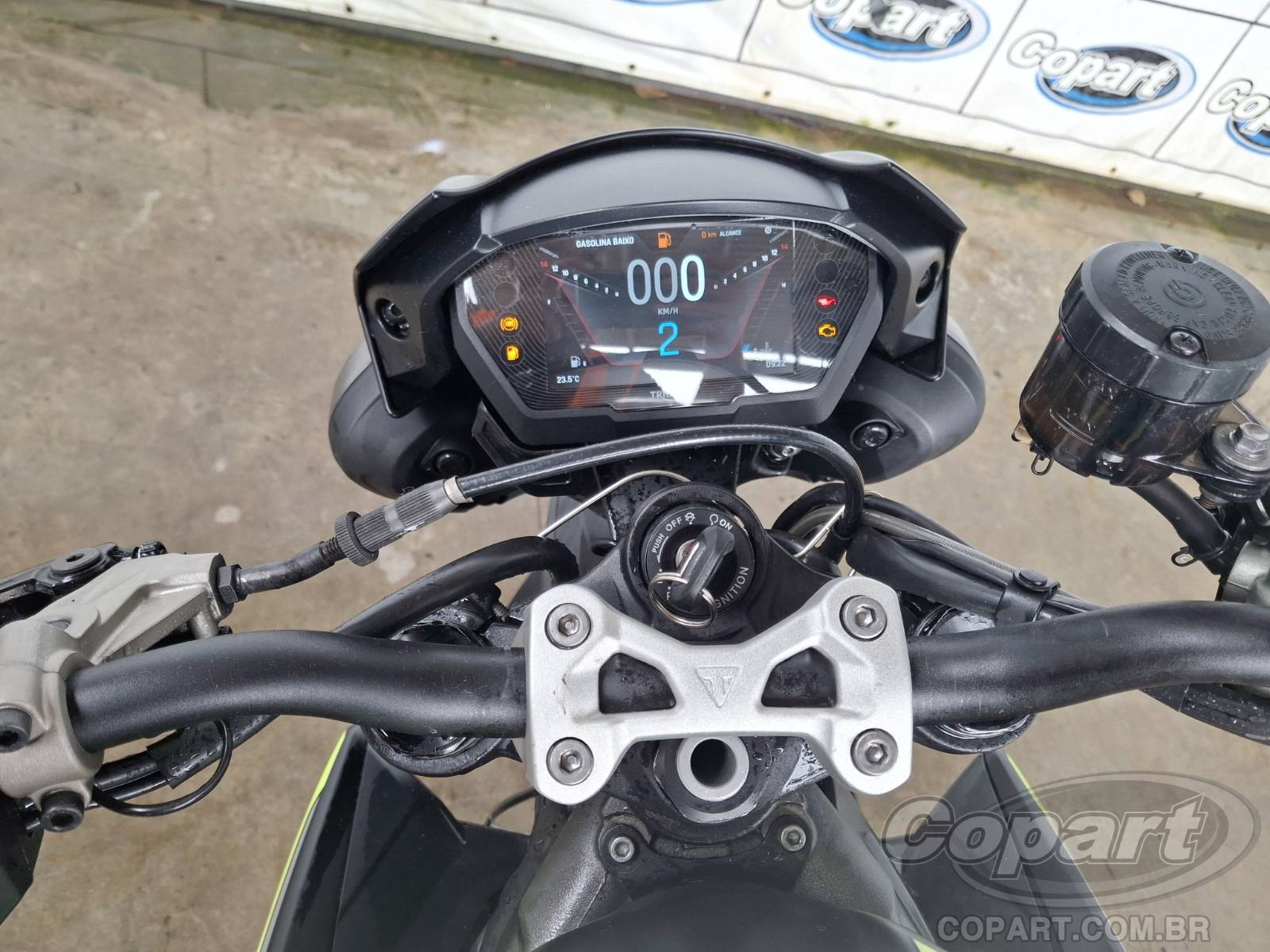 Foto 9 de 10: 2020 TRIUMPH STREET TRIPLE