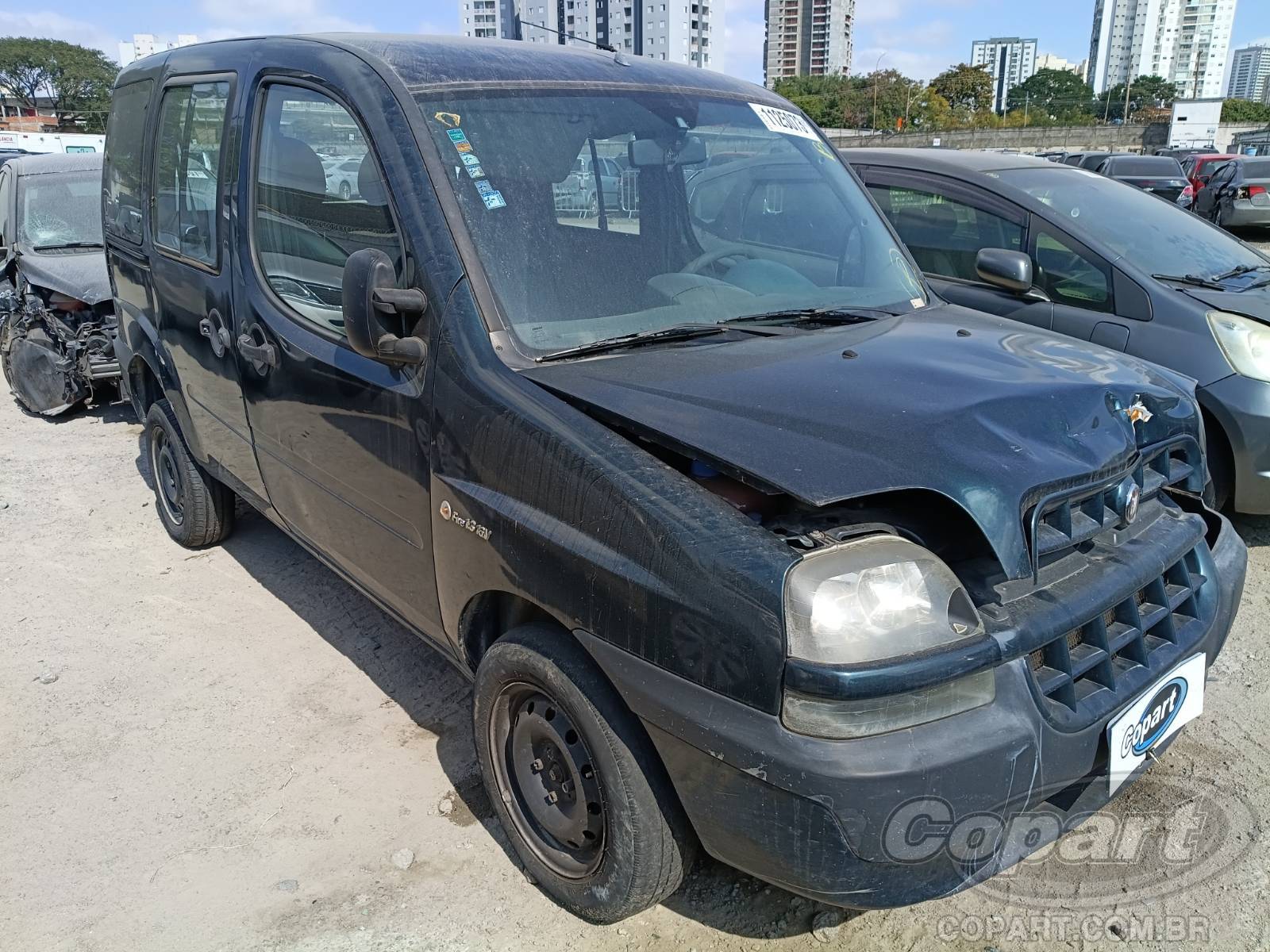 Veículo Fiat Doblo FIAT DOBLO 2002 Utilitário Pequeno 2002 em leilão
