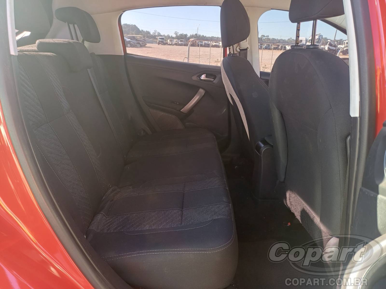 2019 PEUGEOT 208 — foto 6 de 11