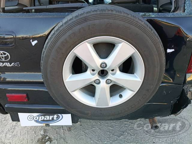 2004 TOYOTA RAV4 