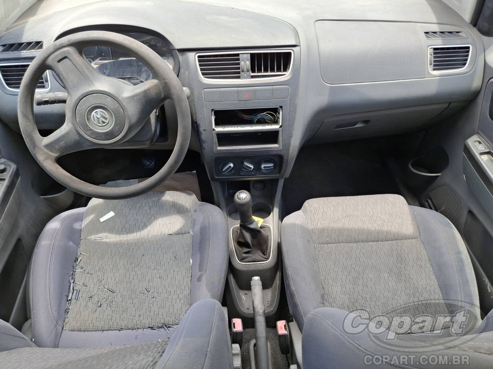 Foto 9 de 11: 2013 VOLKSWAGEN FOX FOX 1.0 1.0 TOTAL FLEX