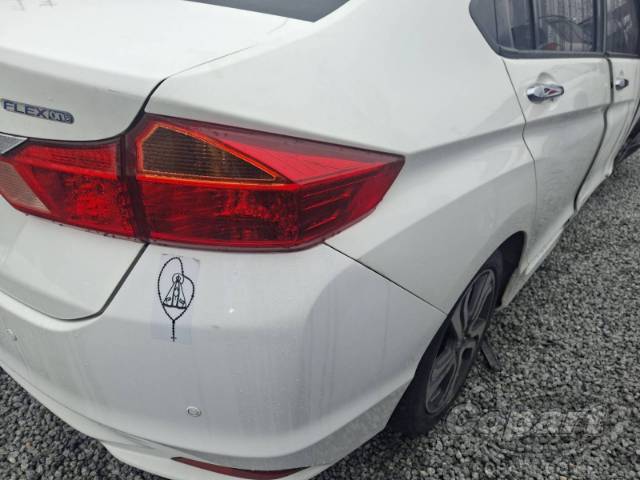 2015 HONDA CITY 