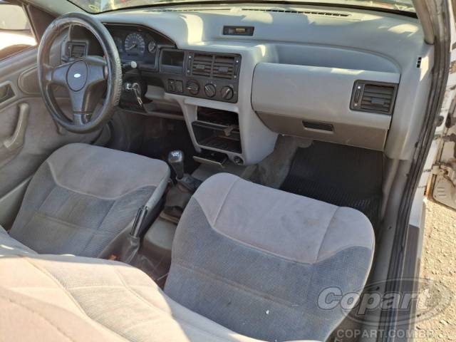 1996 FORD ESCORT 