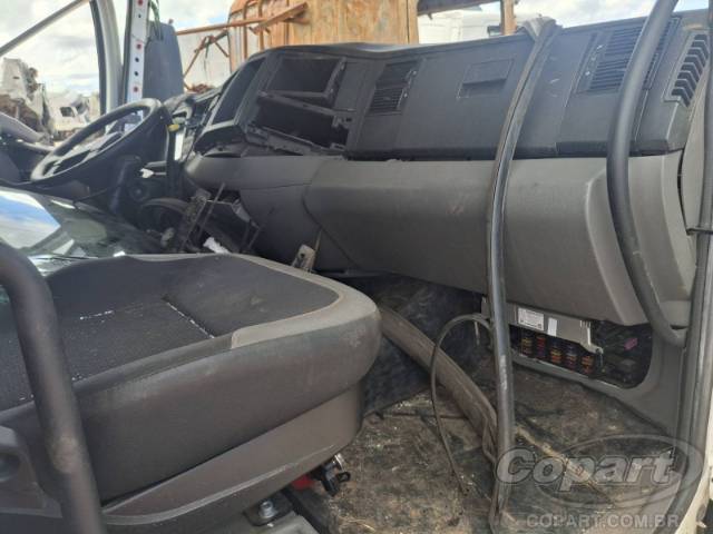 2023 VOLKSWAGEN CONSTELLATION 