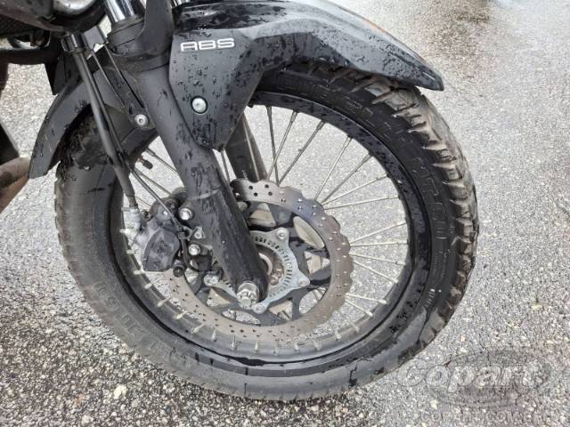 2024 KAWASAKI VERSYS-X 