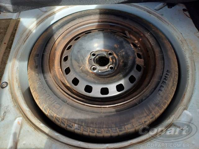 2014 VOLKSWAGEN VOYAGE 