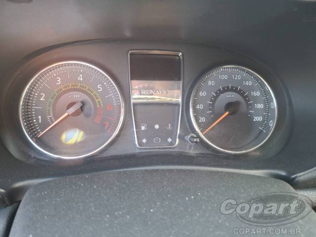 2014 RENAULT CLIO 