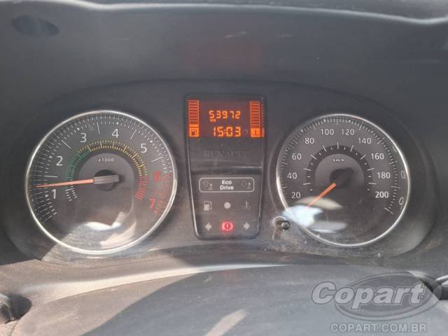 2015 RENAULT CLIO 