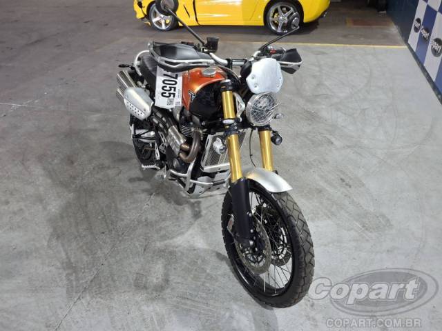 2024 TRIUMPH SCRAMBLER 