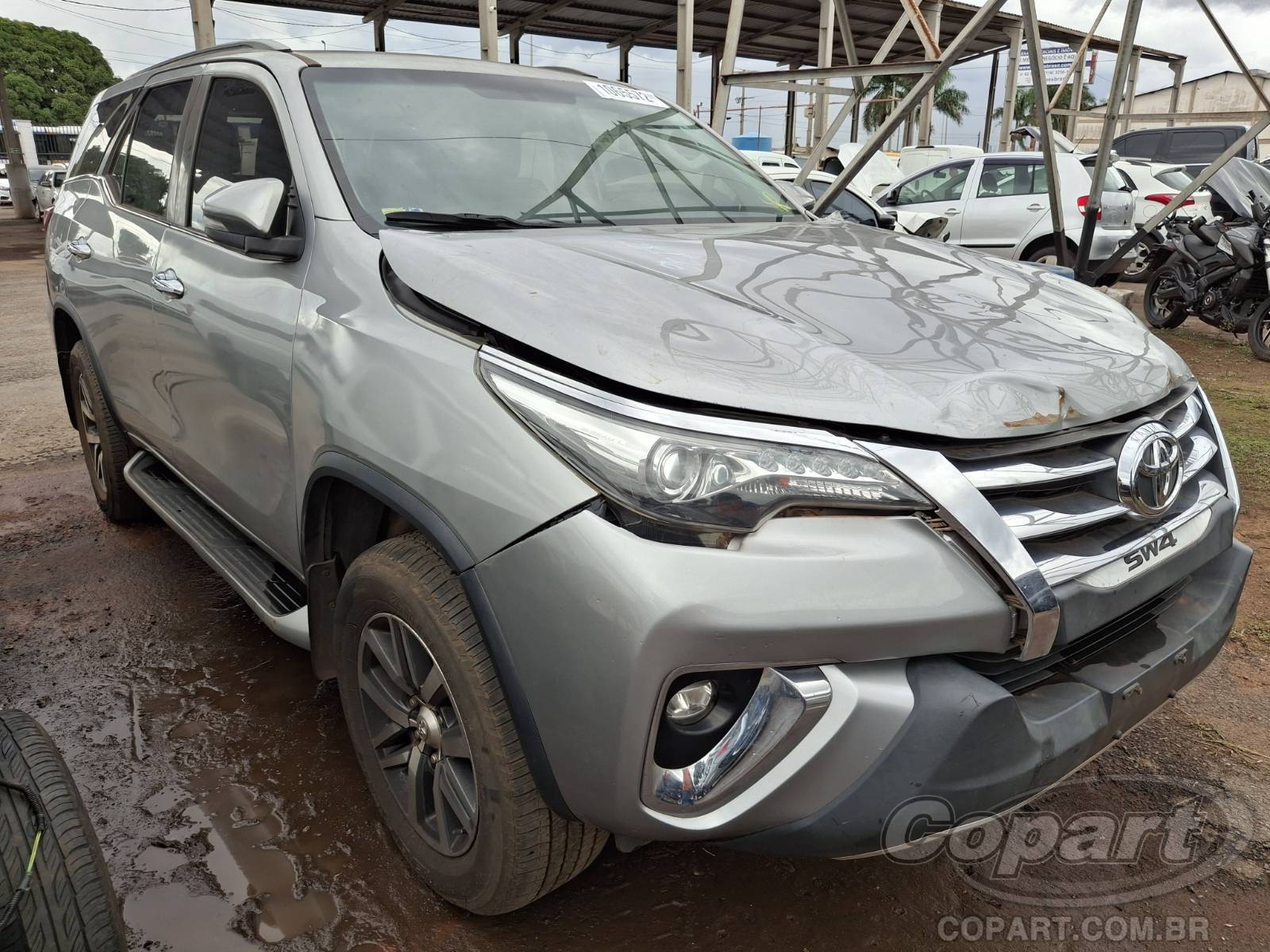 Veículo Toyota SW4 Toyota SW4 SRX 2.8 D-4D Turbo 2019 2019 em leilão