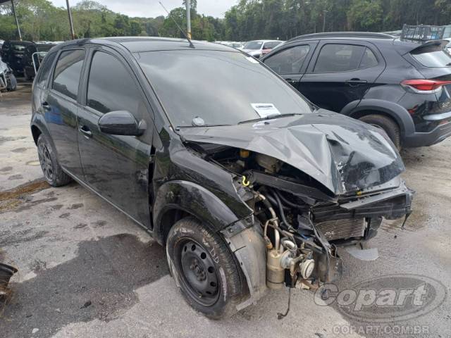 2013 FORD FIESTA 